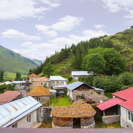 Sno Inn Kazbegi Stepantsminda Exterior foto