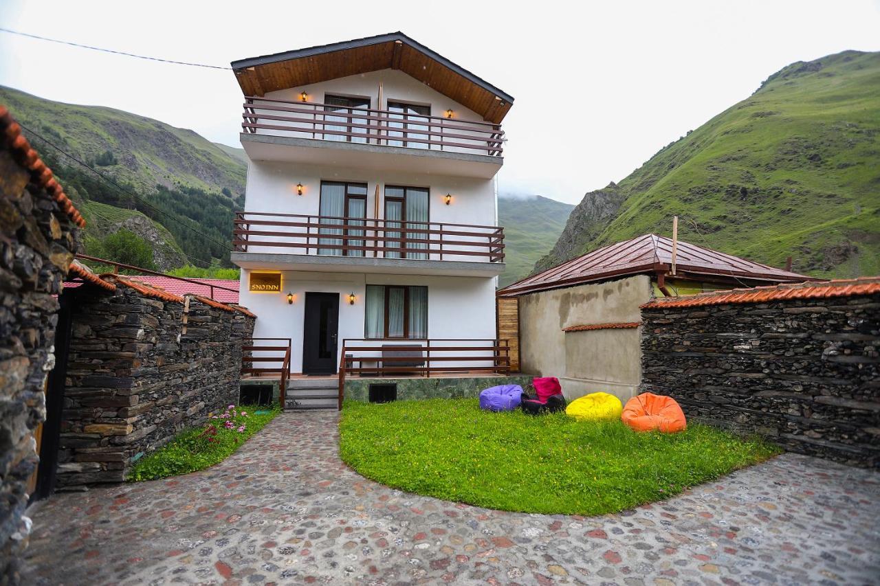 Sno Inn Kazbegi Stepantsminda Exterior foto