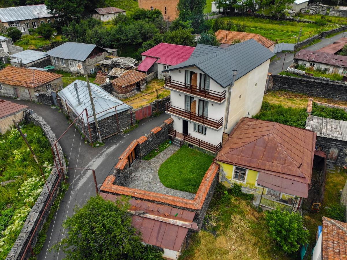 Sno Inn Kazbegi Stepantsminda Exterior foto